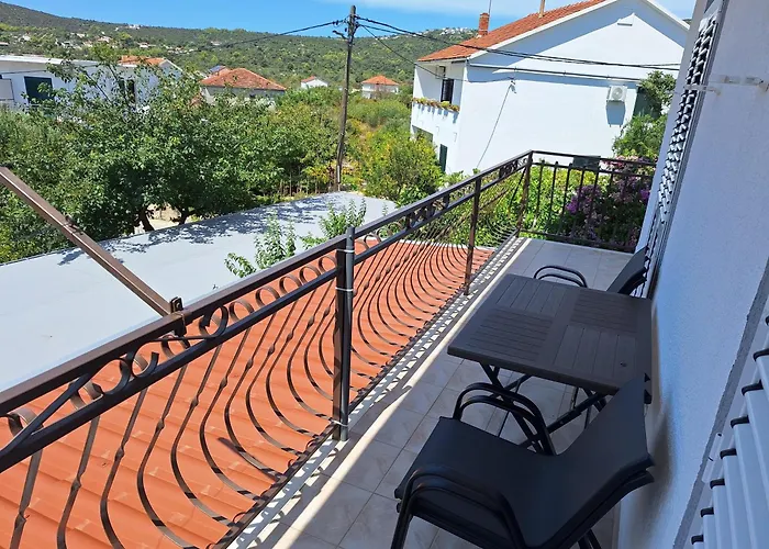 With Parking Space Vinisce, Trogir - 12637